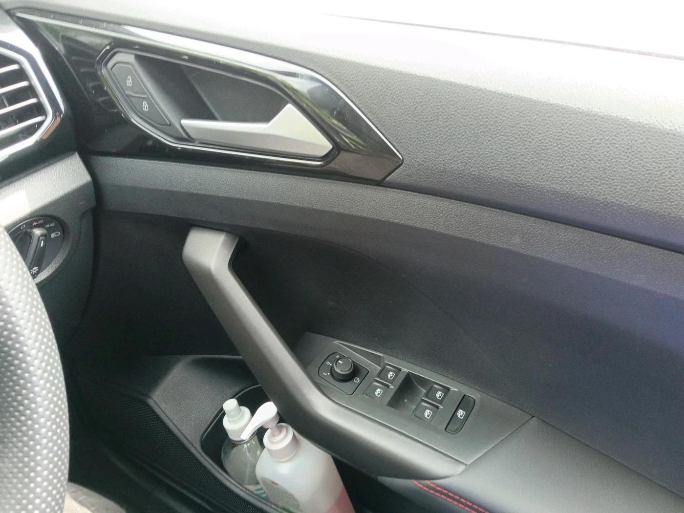2025 Volkswagen TAIGUN GT PLUS 1.5 TSI DSG, Petrol, Automatic, 2,872 km, interior