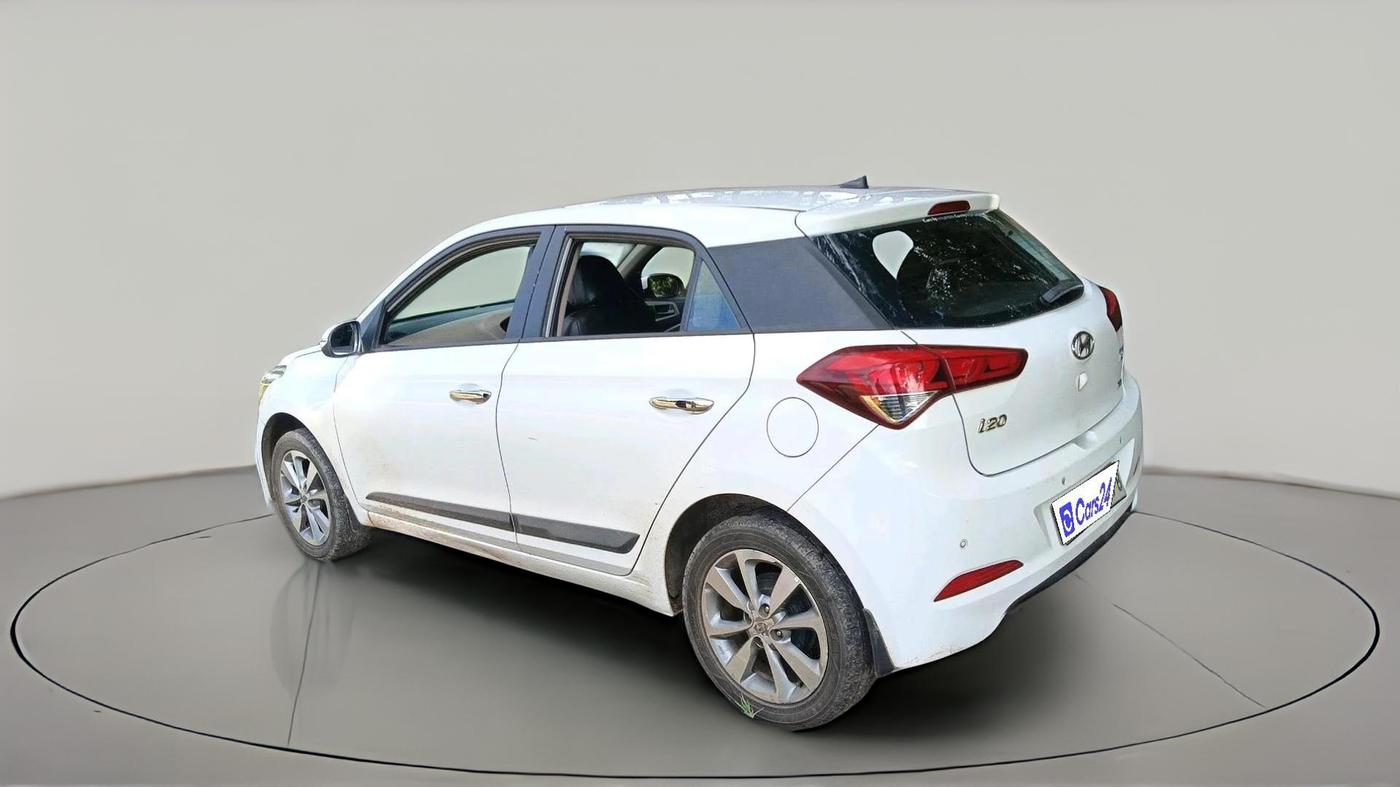 2015 Hyundai Elite i20 ASTA 1.4 CRDI (O), Diesel, Manual, 1,72,491 km, exterior