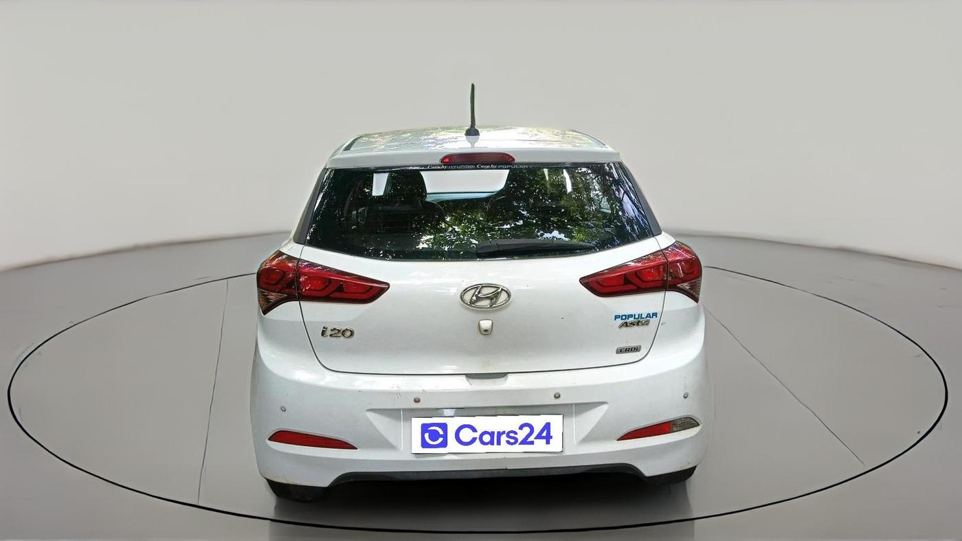 2015 Hyundai Elite i20 ASTA 1.4 CRDI (O), Diesel, Manual, 1,72,491 km, exterior