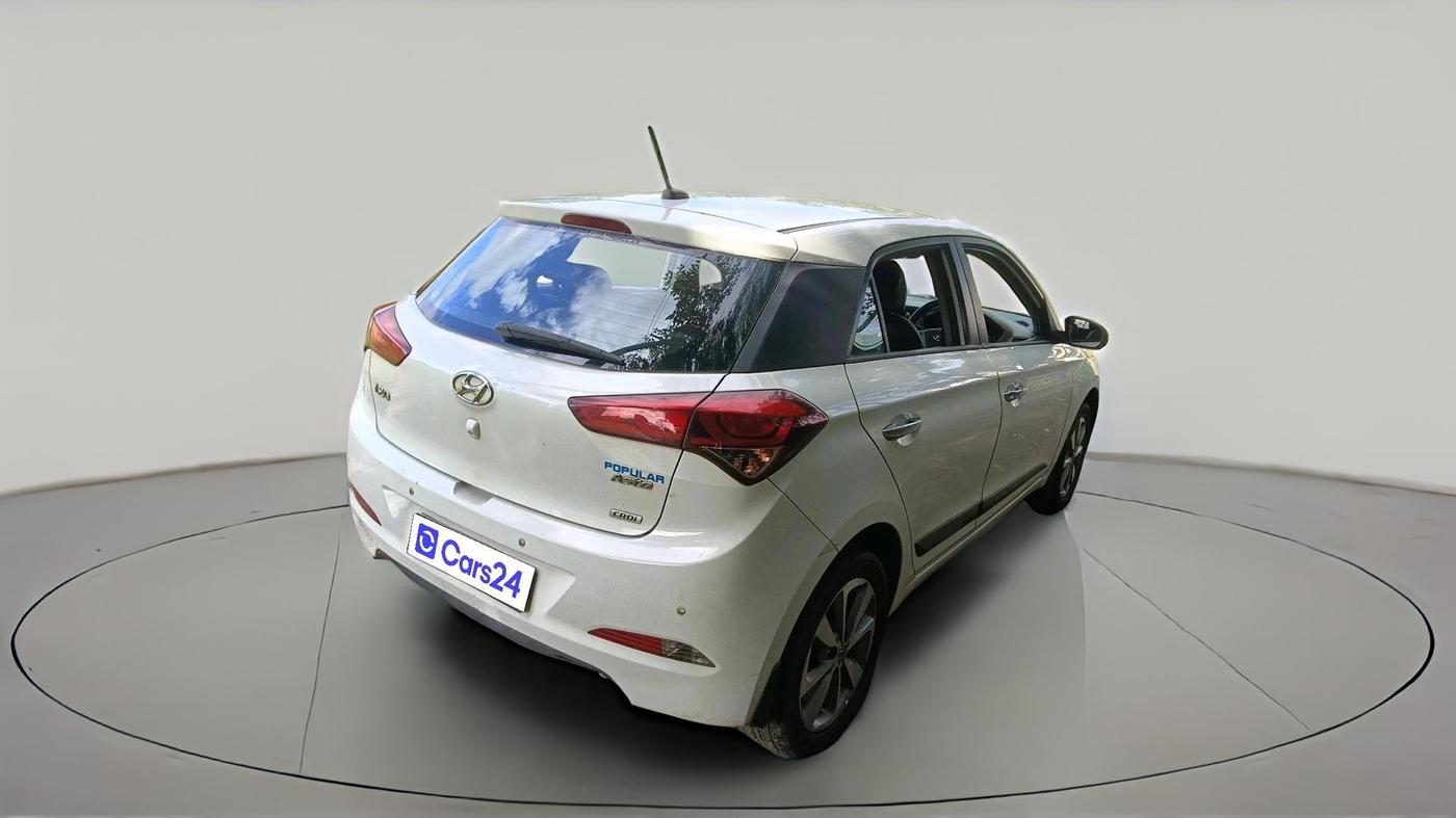 2015 Hyundai Elite i20 ASTA 1.4 CRDI (O), Diesel, Manual, 1,72,491 km, exterior