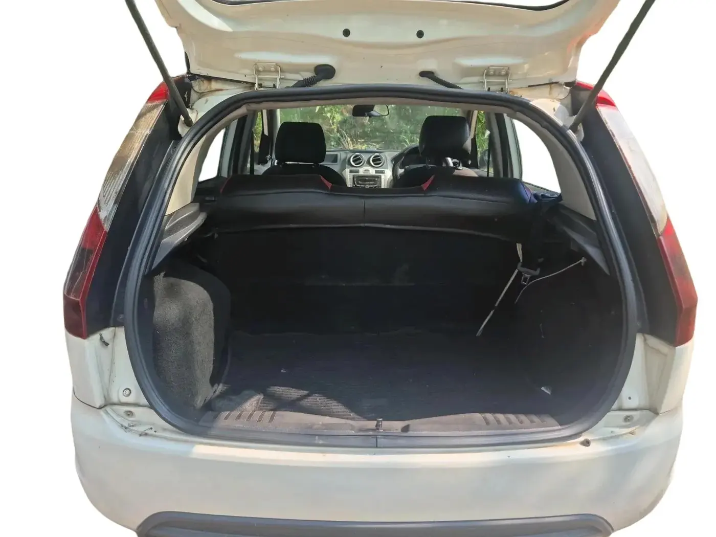 2011 Ford Figo EXI 1.4 DIESEL, Diesel, Manual, 1,34,654 km, exterior