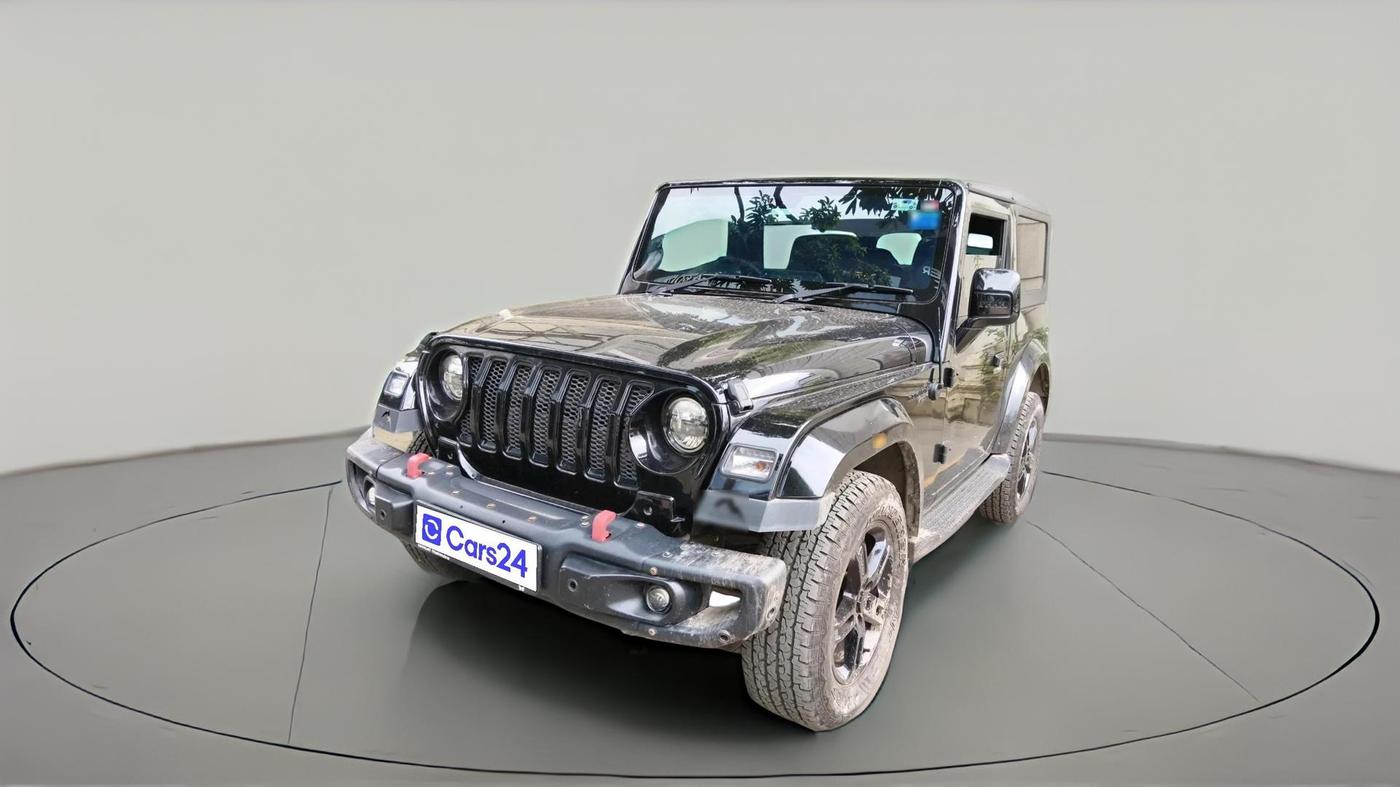 2025 Mahindra Thar LX P 2WD AT HT, Petrol, Automatic, 8,009 km, exterior