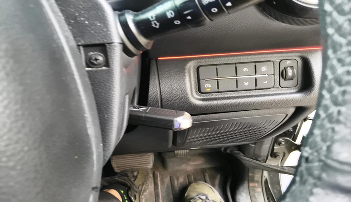 2025 Mahindra Thar LX P 2WD AT HT, Petrol, Automatic, 8,009 km, interior