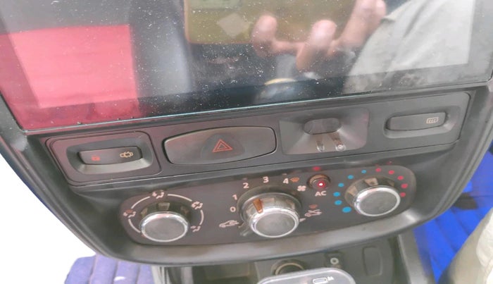 2012 Renault Duster 110 PS RXL DIESEL, Diesel, Manual, 1,25,521 km, interior