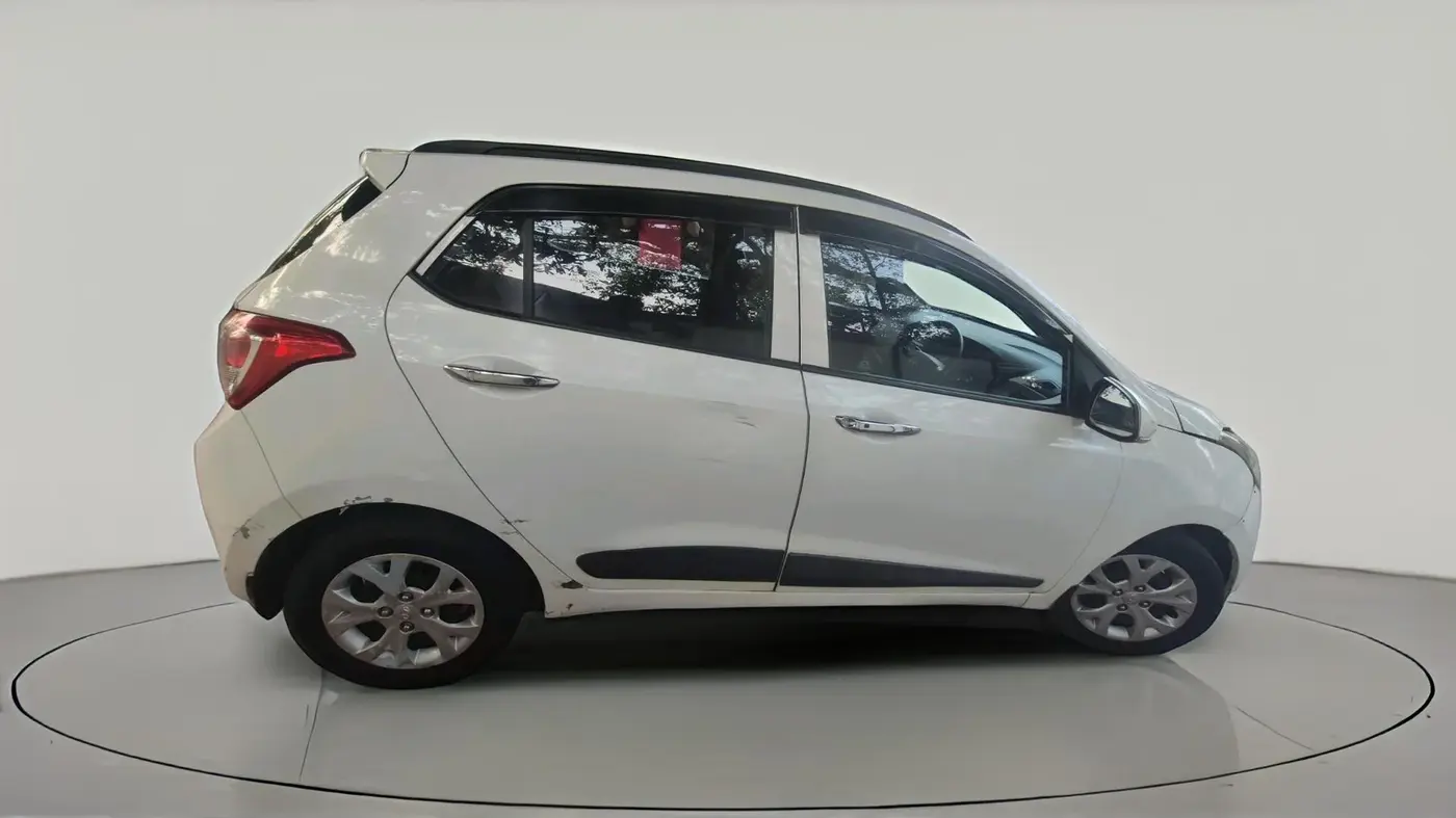 2013 Hyundai Grand i10 SPORTZ 1.2 KAPPA VTVT, Petrol, Manual, 1,58,201 km, exterior