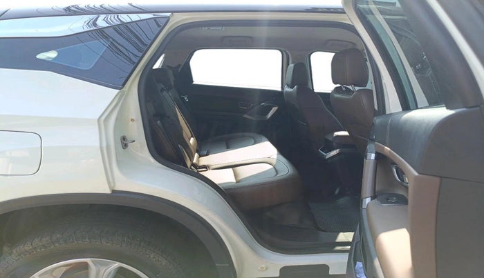 2019 Tata Harrier XZ 2.0L, Diesel, Manual, 72,393 km, interior