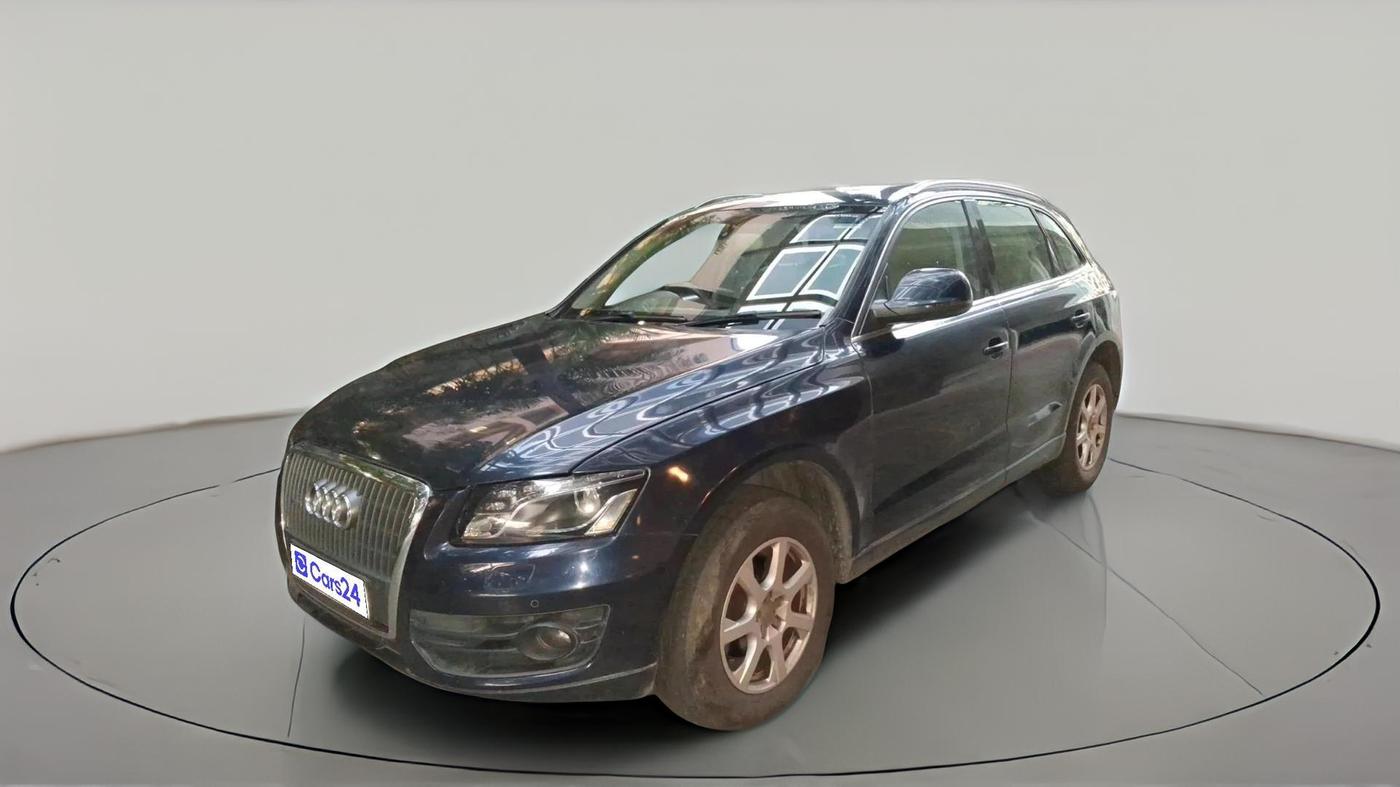 2011 Audi Q5 2.0 TFSI QUATTRO, Petrol, Automatic, 1,21,189 km, exterior