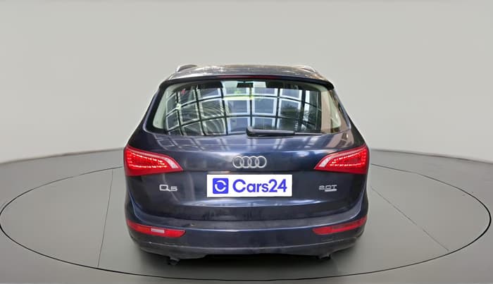 2011 Audi Q5 2.0 TFSI QUATTRO, Petrol, Automatic, 1,21,189 km, exterior