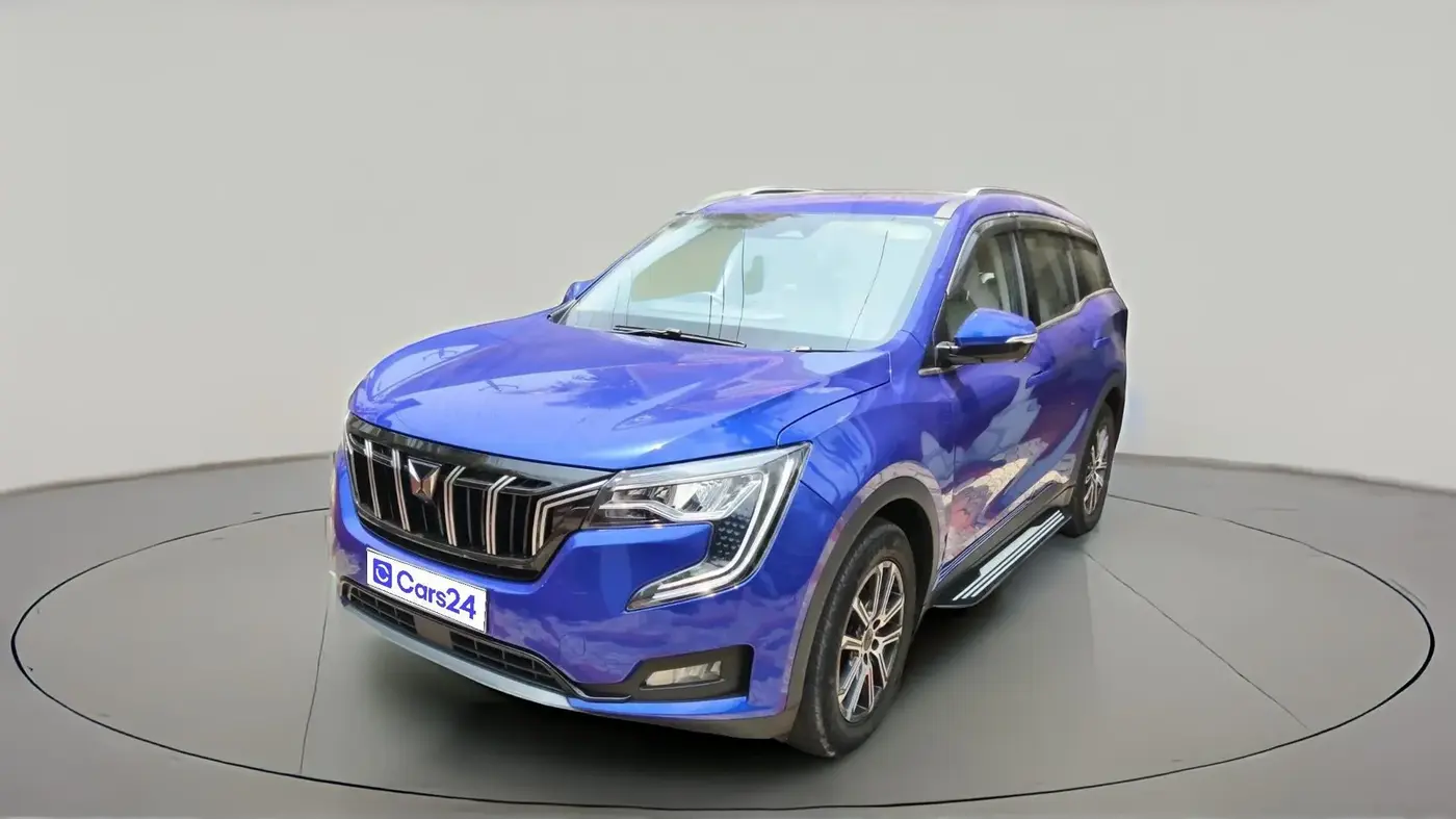 2022 Mahindra XUV700 AX 7 LUXURY D AT 7 STR, Diesel, Automatic, 20,328 km, exterior