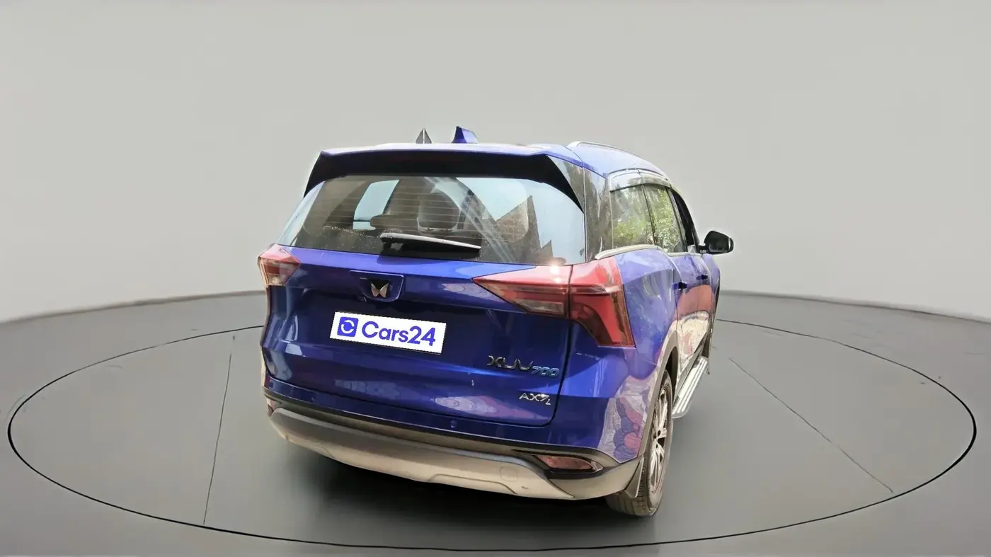 2022 Mahindra XUV700 AX 7 LUXURY D AT 7 STR, Diesel, Automatic, 20,328 km, exterior