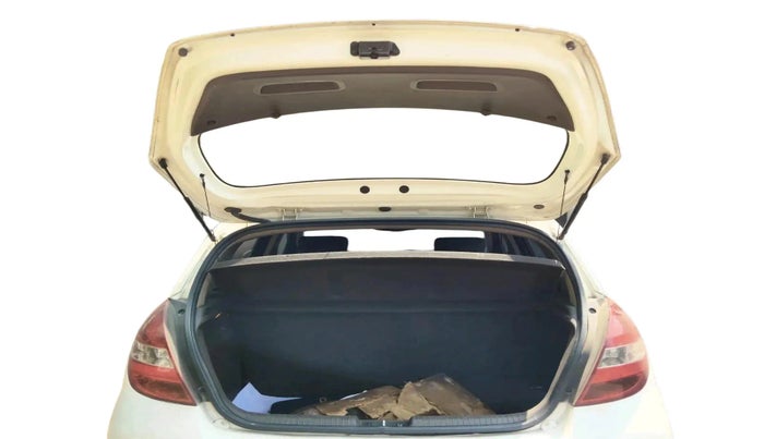 2011 Hyundai i20 SPORTZ 1.4 CRDI, Diesel, Manual, 98,104 km, exterior