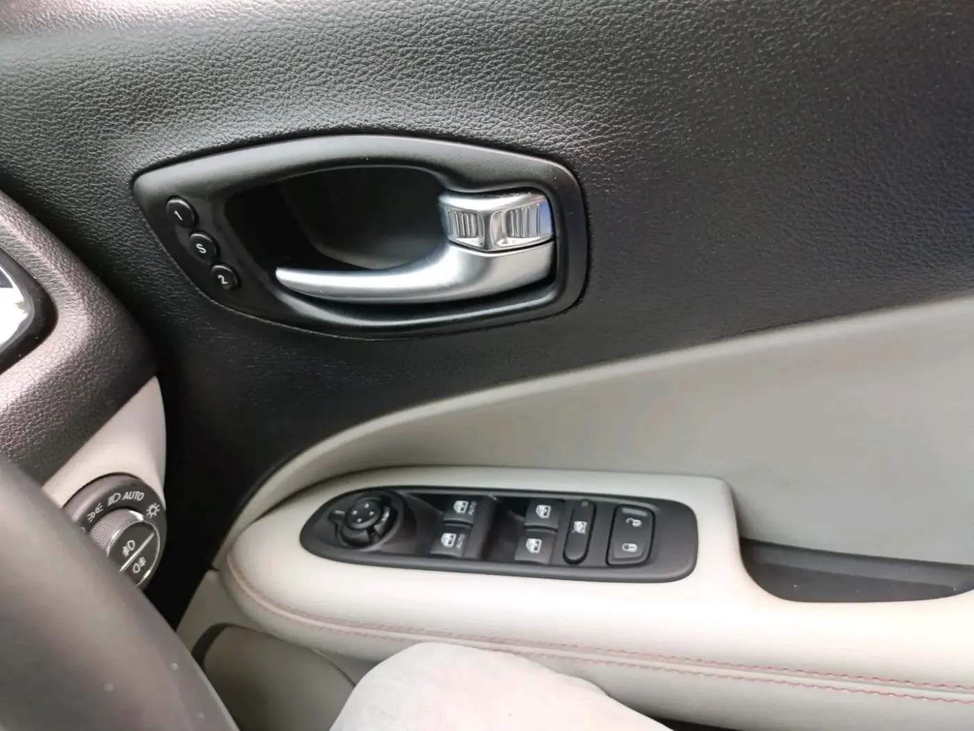 2019 Jeep Compass LIMITED PLUS PETROL AT, Petrol, Automatic, 23,836 km, interior