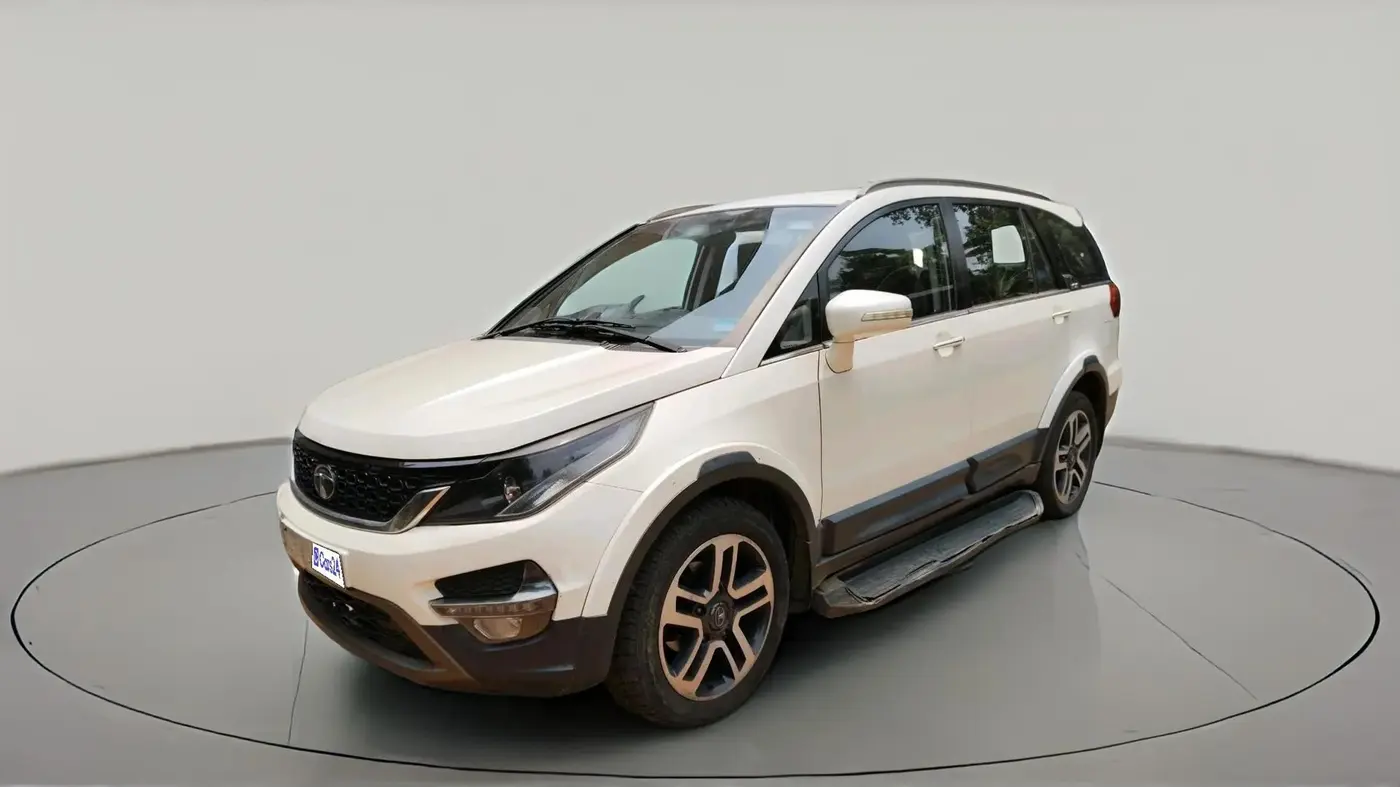 2017 Tata Hexa XT 4X2 6 STR, Diesel, Manual, 1,11,558 km, exterior