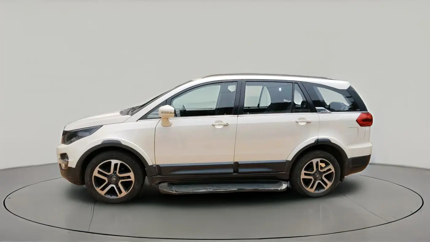 2017 Tata Hexa XT 4X2 6 STR, Diesel, Manual, 1,11,558 km, exterior