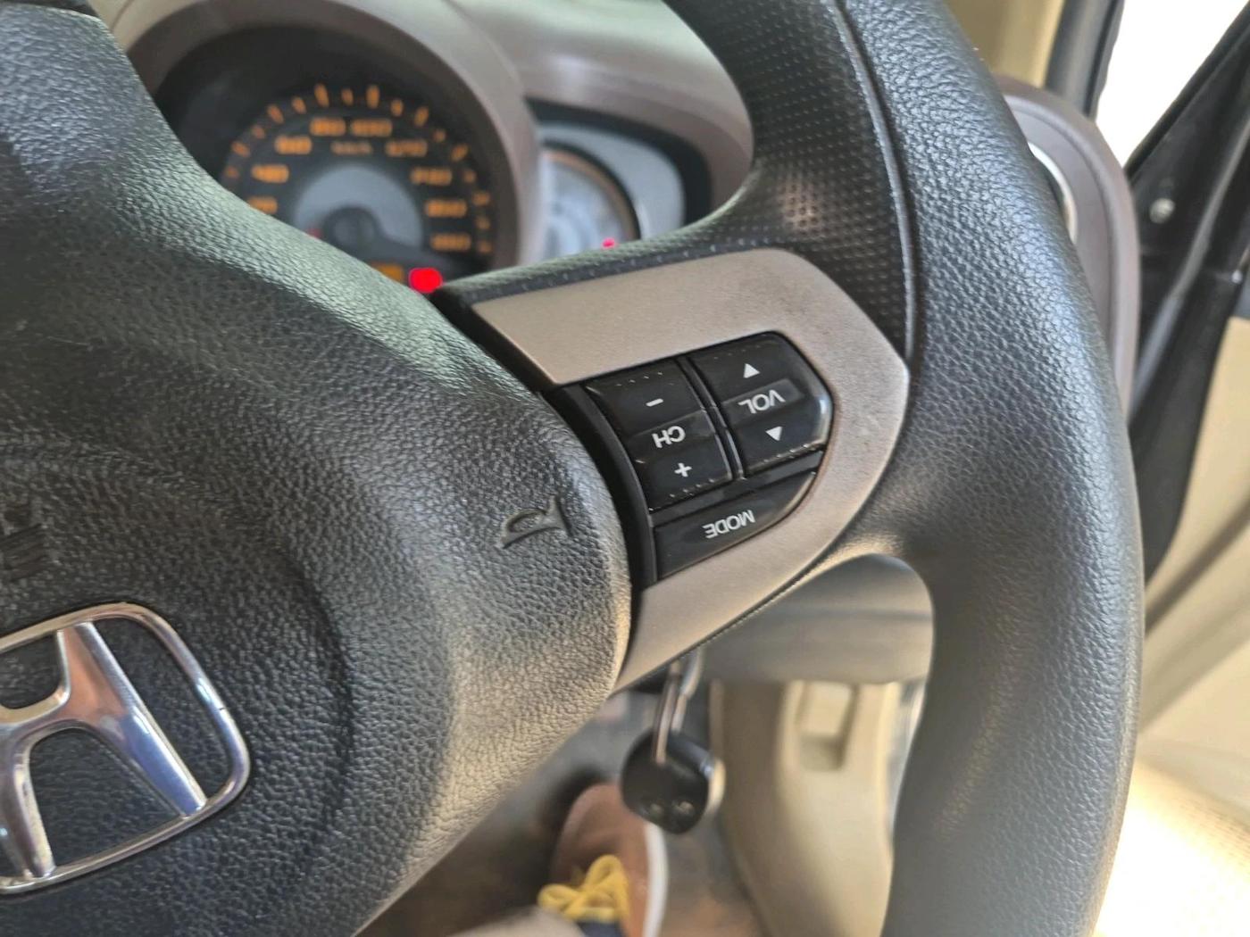 2013 Honda Amaze 1.2L I-VTEC VX, Petrol, Manual, 72,000 km, interior