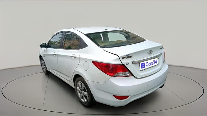 2012 Hyundai Verna FLUIDIC 1.6 CRDI EX, Diesel, Manual, 37,447 km, exterior