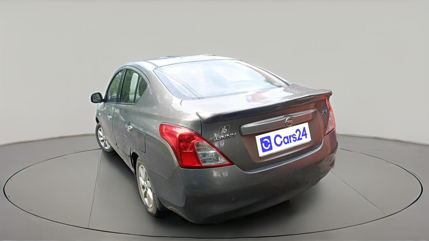 2011 Nissan Sunny XV PETROL, Petrol, Manual, 93,483 km, exterior