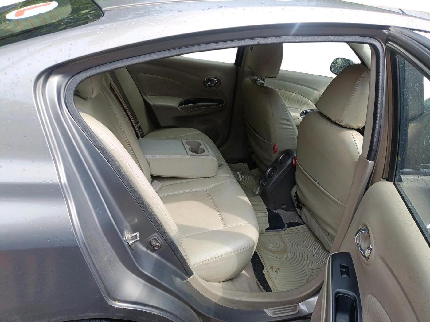 2011 Nissan Sunny XV PETROL, Petrol, Manual, 93,483 km, interior