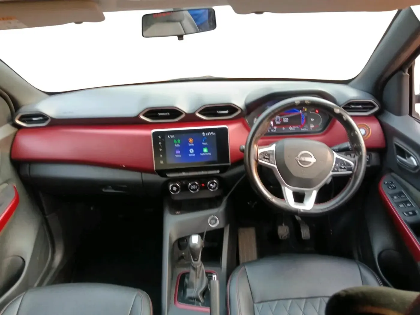 2023 Nissan MAGNITE XV TURBO CVT RED EDITION, Petrol, Automatic, 41,674 km, interior