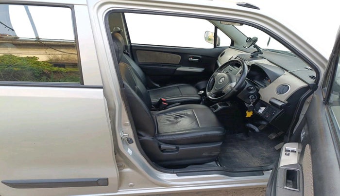 2013 Maruti Wagon R 1.0 LXI, Petrol, Manual, 47,170 km, interior