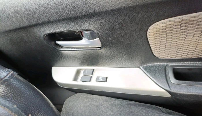 2013 Maruti Wagon R 1.0 LXI, Petrol, Manual, 47,170 km, interior