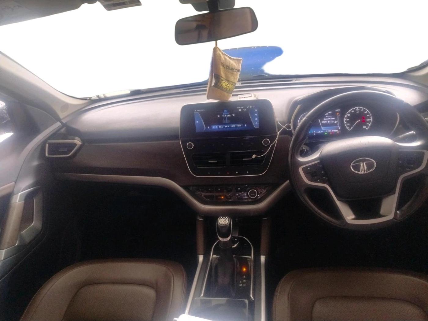 2021 Tata Harrier XZA 2.0L, Diesel, Automatic, 71,442 km, interior