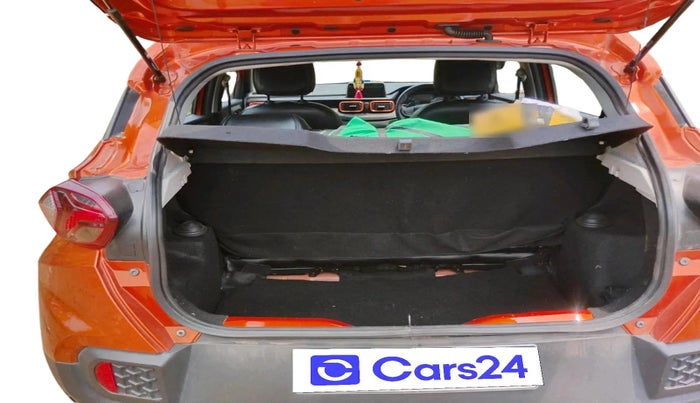 2022 Tata PUNCH ADVENTURE MT, Petrol, Manual, 28,025 km, exterior