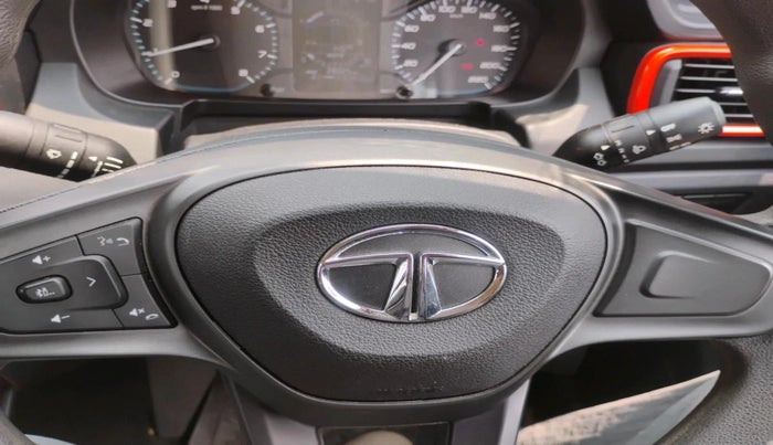 2022 Tata PUNCH ADVENTURE MT, Petrol, Manual, 28,025 km, interior