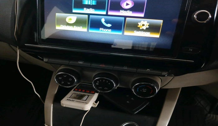 2023 Renault TRIBER RXZ AMT, Petrol, Automatic, 24,557 km, interior