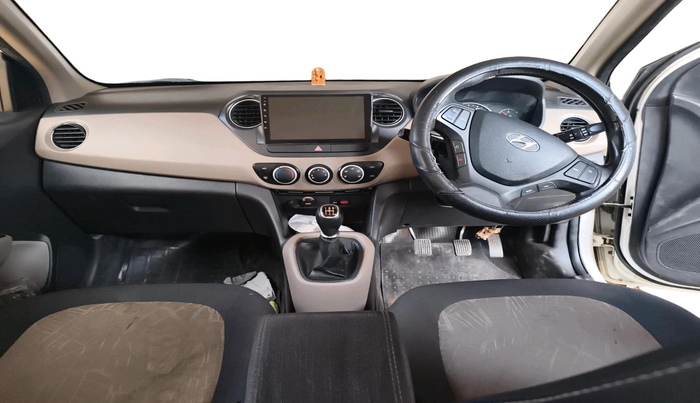 2013 Hyundai Grand i10 ASTA 1.2 KAPPA VTVT, Petrol, Manual, 1,15,000 km, interior