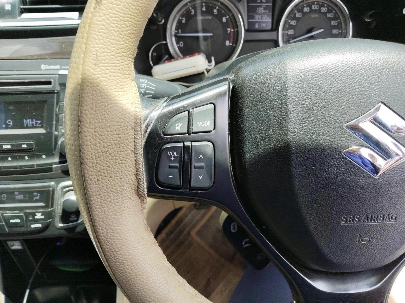 2015 Maruti Ciaz ZXI, Petrol, Manual, 78,973 km, interior