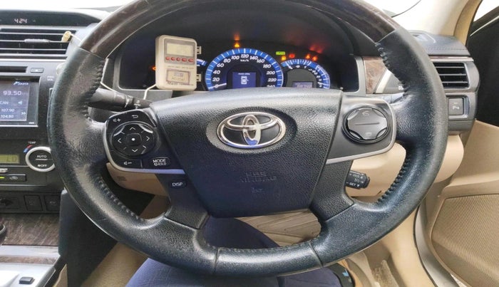2014 Toyota Camry HYBRID, Hybrid, Automatic, 88,745 km, interior