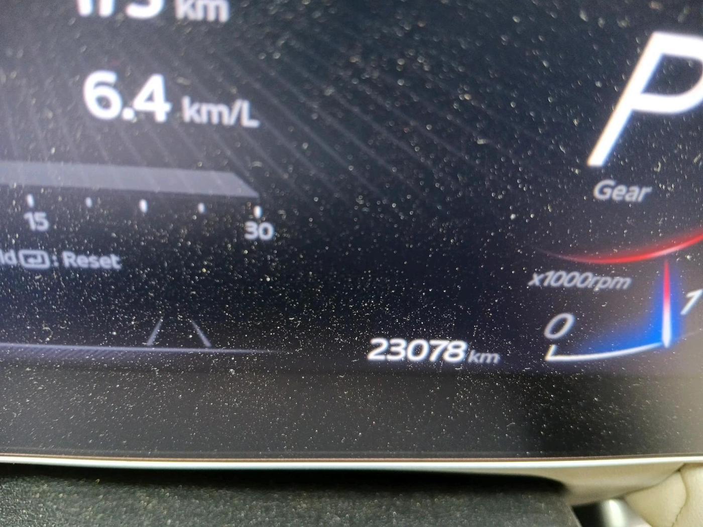 2022 Mahindra XUV700 AX 7 LUXURY P AT 7 STR, Petrol, Automatic, 23,078 km, interior