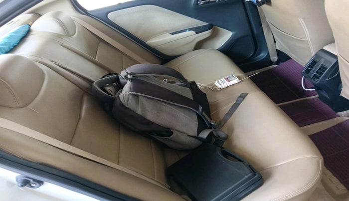 2017 Honda City 1.5L I-VTE V CVT, Petrol, Automatic, 70,011 km, interior