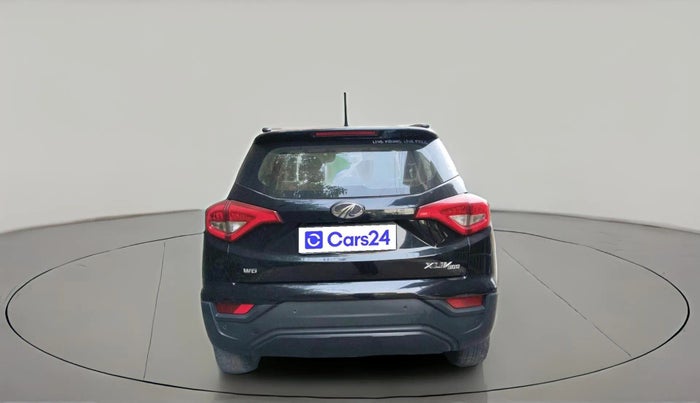 2020 Mahindra XUV300 W6 1.2 PETROL, Petrol, Manual, 1,21,596 km, exterior