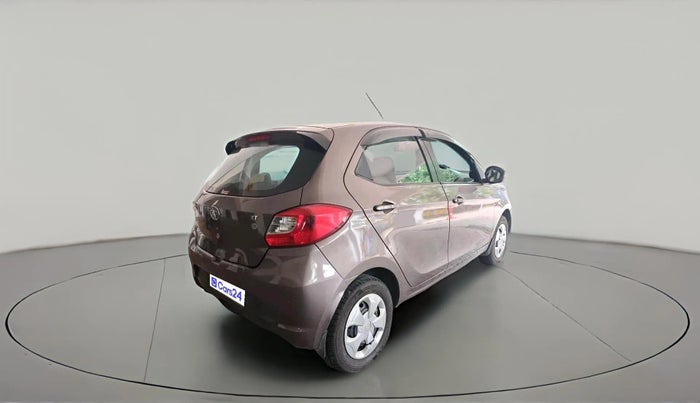 2016 Tata Tiago XT PETROL, Petrol, Manual, 1,04,125 km, exterior