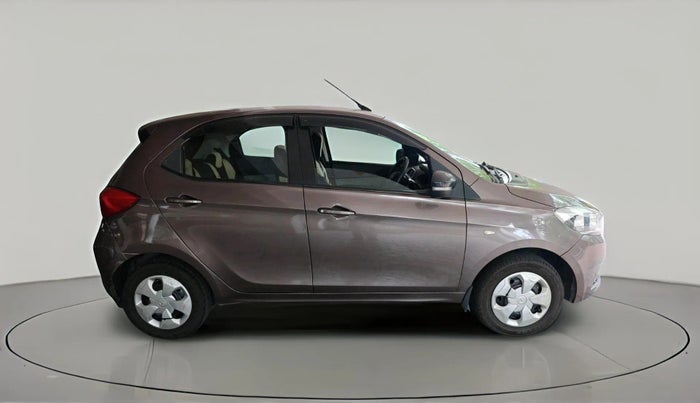 2016 Tata Tiago XT PETROL, Petrol, Manual, 1,04,125 km, exterior