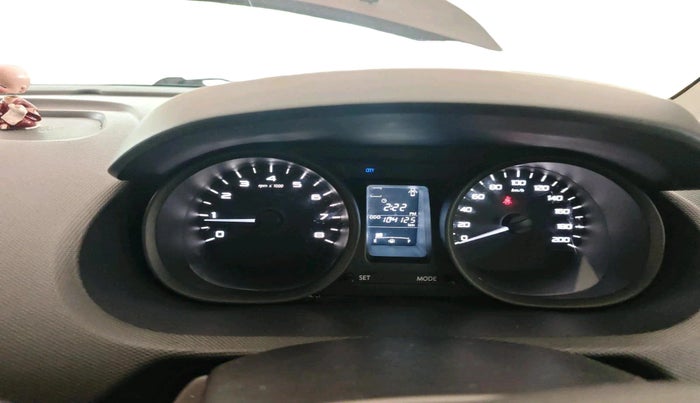2016 Tata Tiago XT PETROL, Petrol, Manual, 1,04,125 km, interior