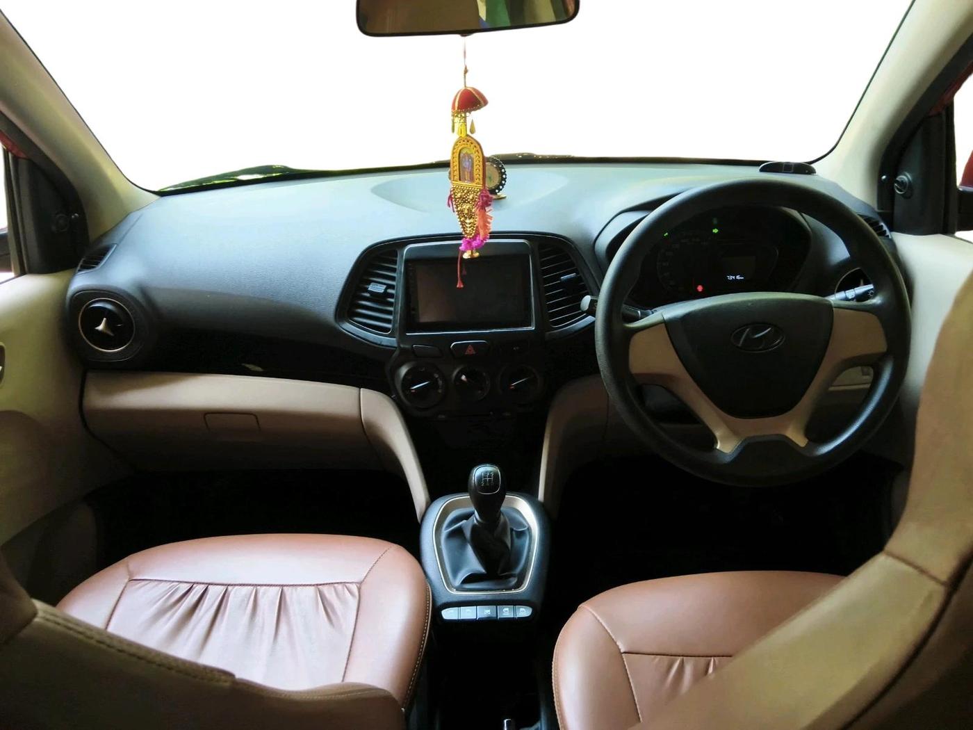 2019 Hyundai NEW SANTRO MAGNA, Petrol, Manual, 73,416 km, interior