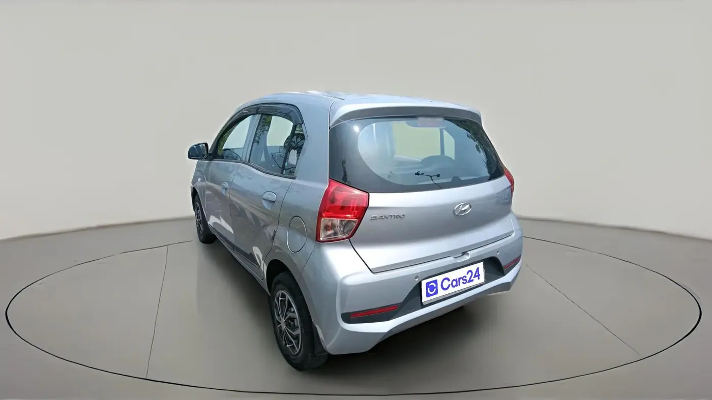 2022 Hyundai NEW SANTRO MAGNA, Petrol, Manual, 3,70,000 km, exterior
