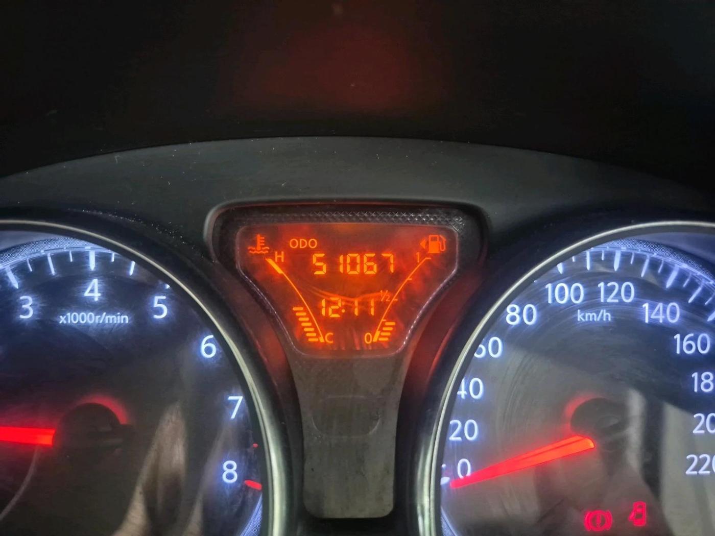 2012 Nissan Sunny XV PETROL, Petrol, Manual, 51,100 km, interior