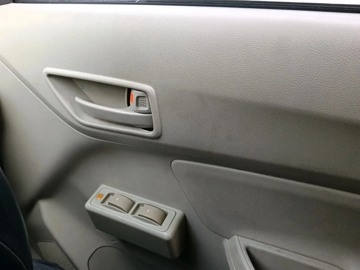 2018 Maruti Dzire LXI, Petrol, Manual, 19,278 km, interior