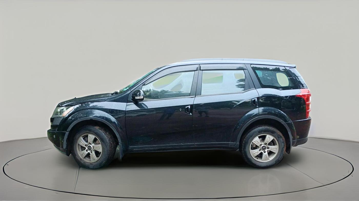 2014 Mahindra XUV500 W8, Diesel, Manual, 81,116 km, exterior