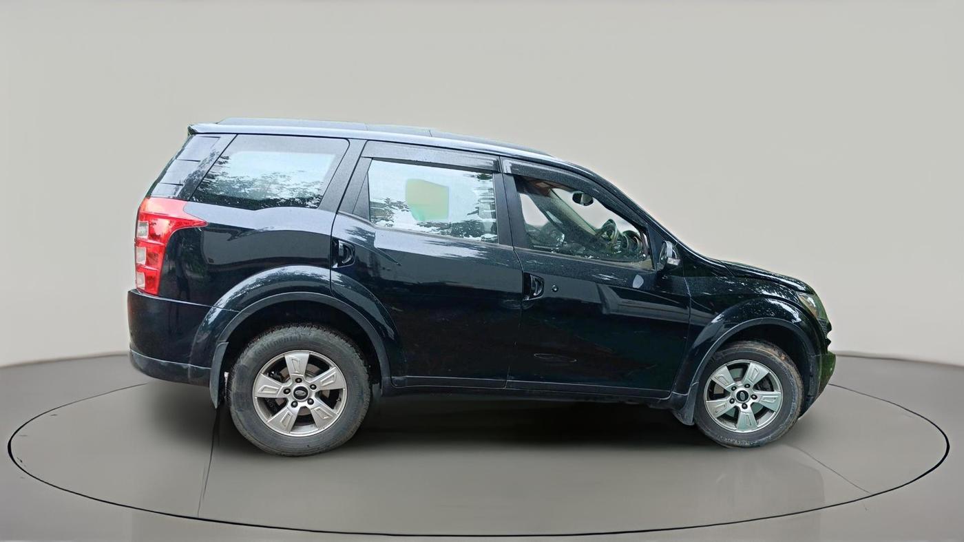 2014 Mahindra XUV500 W8, Diesel, Manual, 81,116 km, exterior