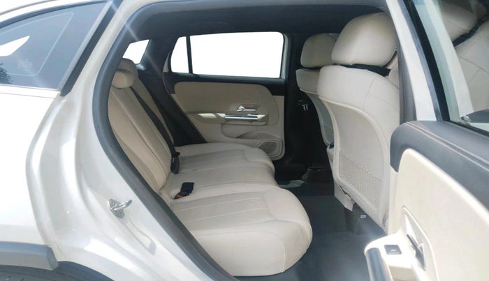 2023 Mercedes Benz GLA Class 220d, Diesel, Automatic, 27,268 km, interior
