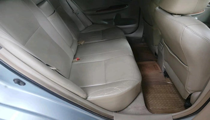 2011 Toyota Corolla Altis VL AT PETROL, Petrol, Automatic, 1,14,164 km, interior