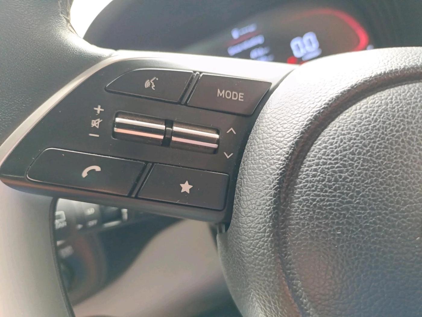 2023 Hyundai VENUE SX (O) MT 1.0 Turbo, Petrol, Manual, 27,188 km, interior