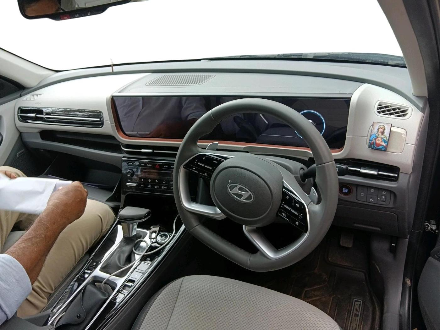 2025 Hyundai Creta Creta SX (O) 1.5 MPI IVT, Petrol, Automatic, 9,597 km, interior