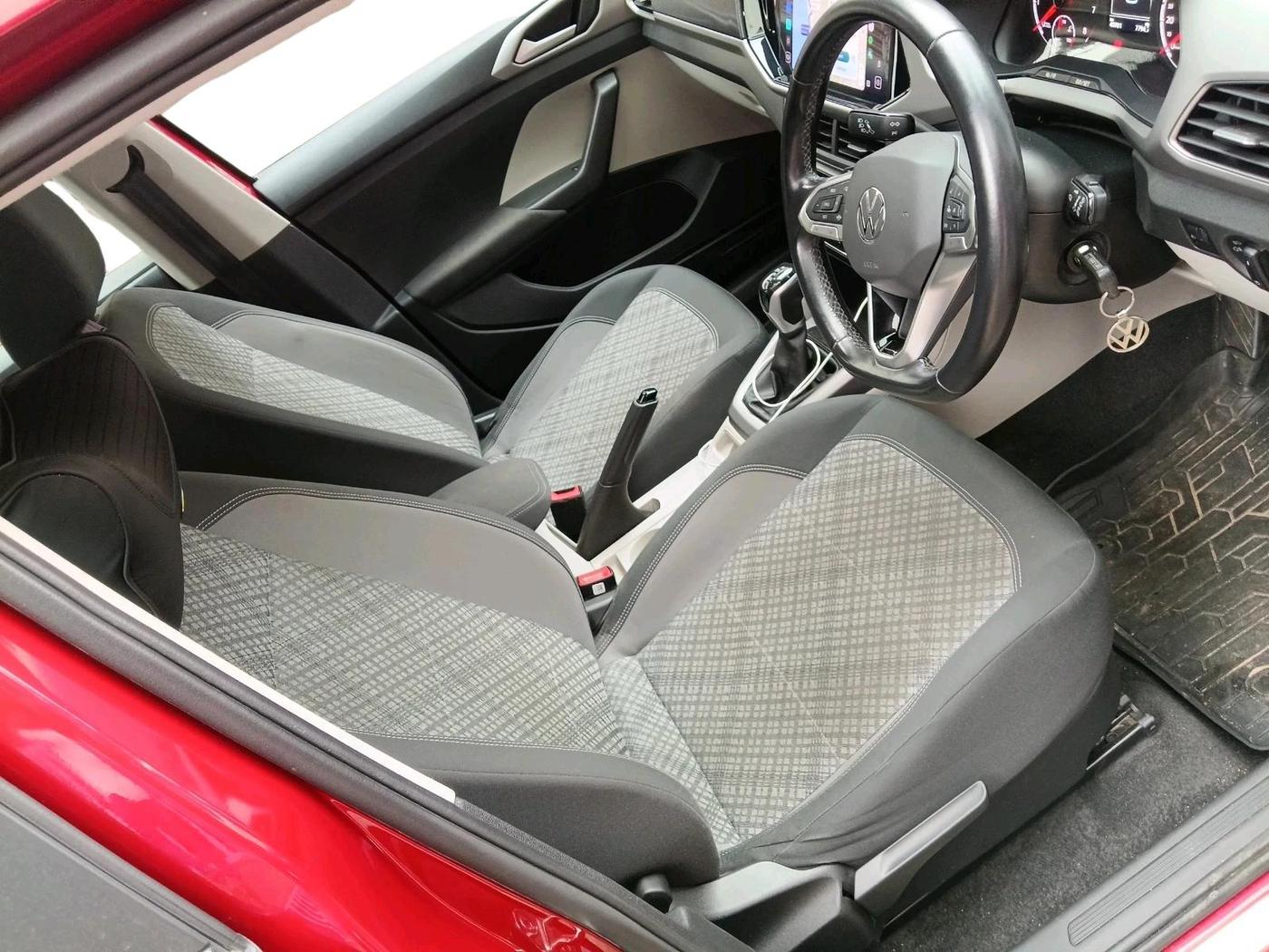 2023 Volkswagen TAIGUN HIGHLINE 1.0 TSI AT, Petrol, Automatic, 40,701 km, interior
