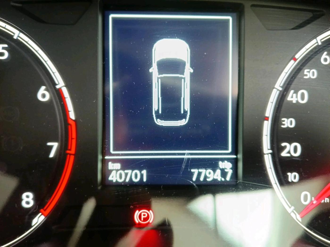 2023 Volkswagen TAIGUN HIGHLINE 1.0 TSI AT, Petrol, Automatic, 40,701 km, interior